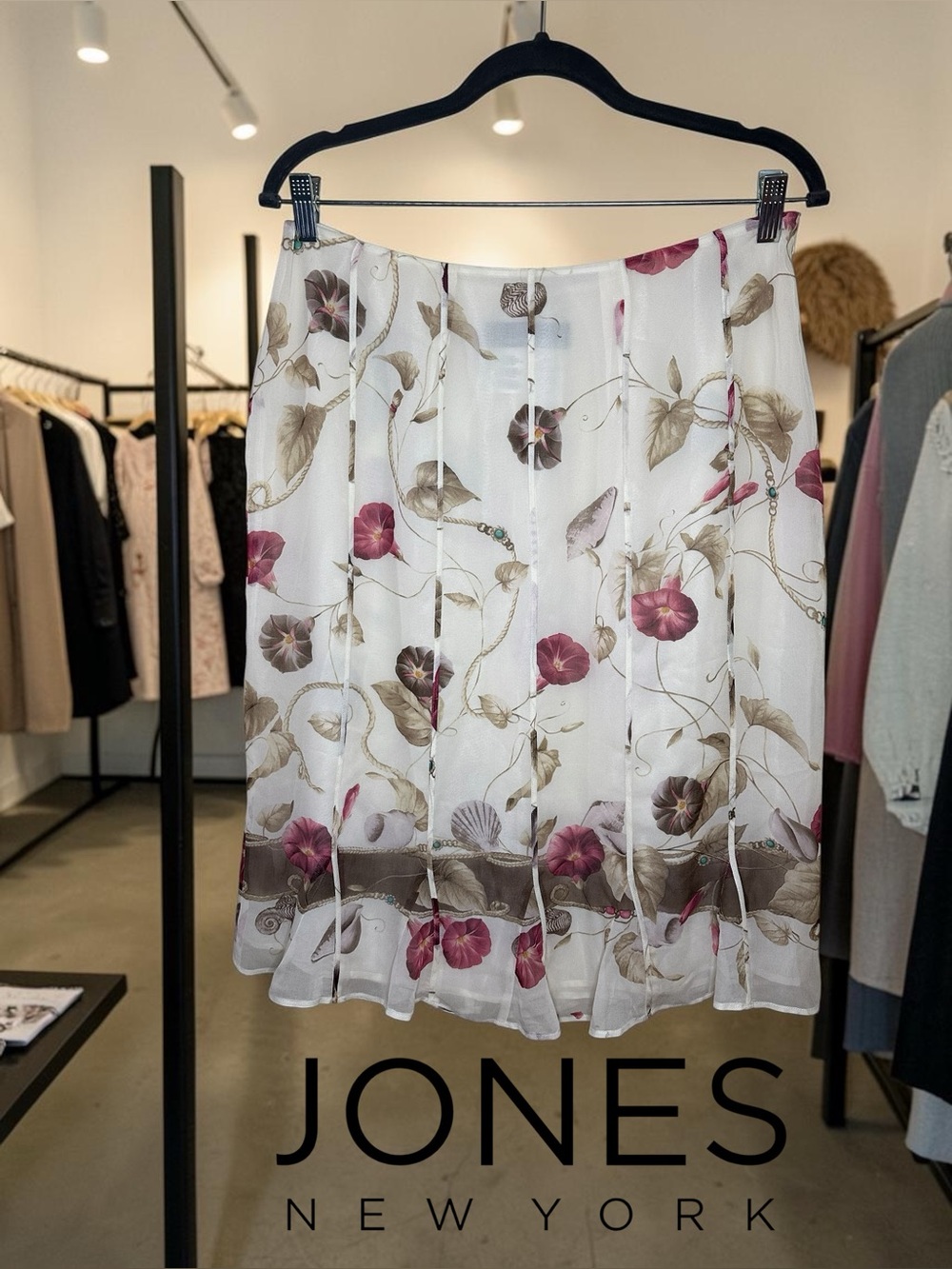 4/$50 SALE ❤️ 100% Silk Jones New York Cream A-Line Skirt with Floral Print